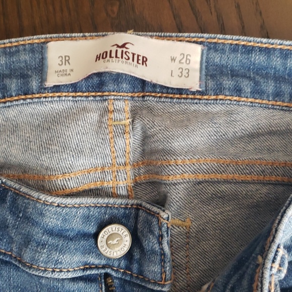 Hollister Low Rise Jeans - Picture 4 of 5